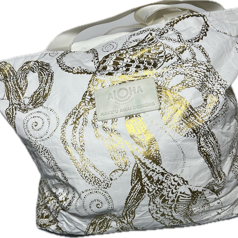 Aloha Collection x Nake’u Awai Designs Reversible Tote